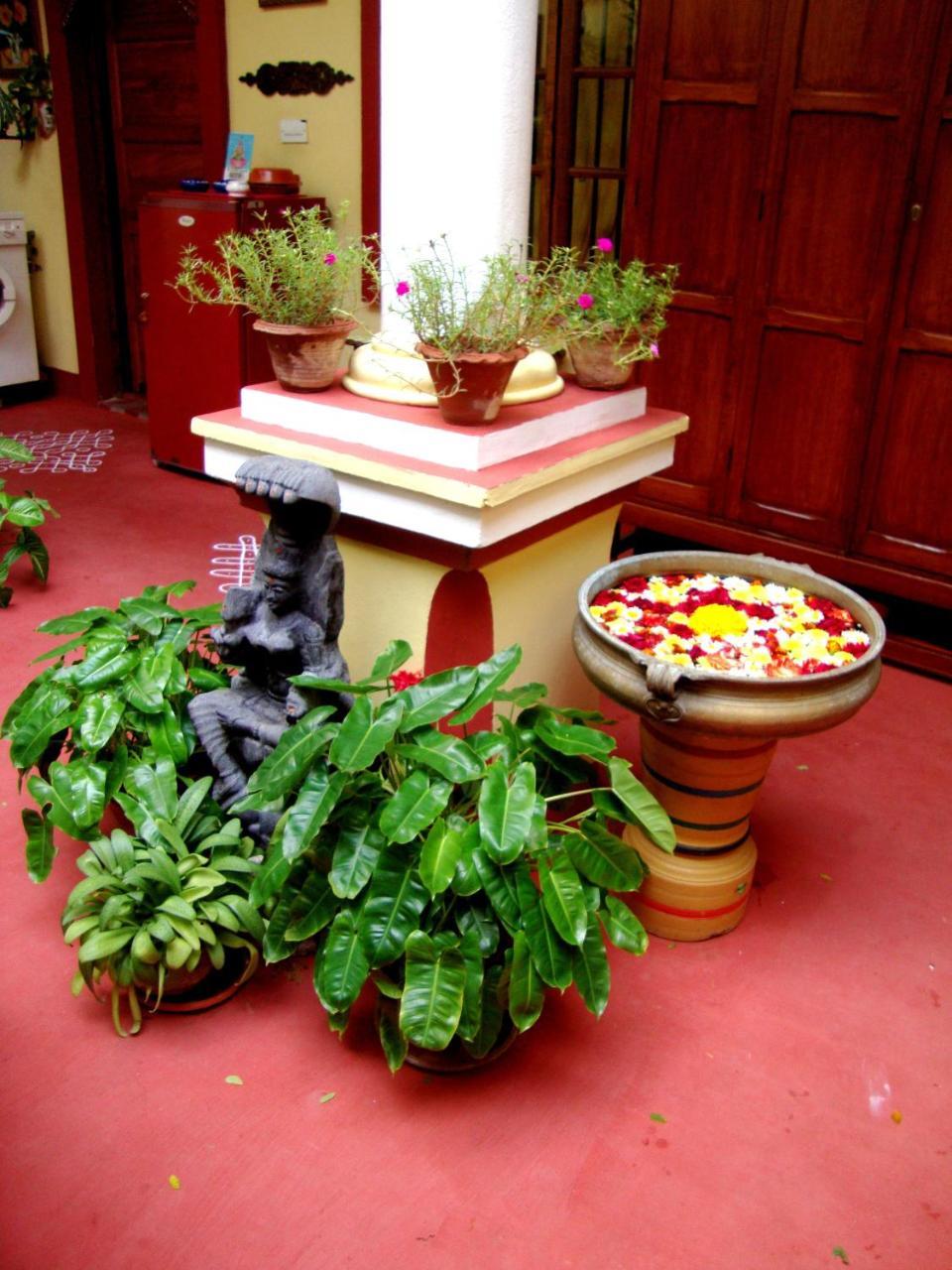 Patricia Guest House Puducherry Eksteriør billede